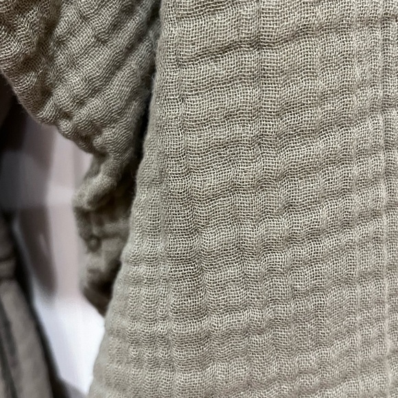 FIRM $ NWOT Parachute Cloud Cotton Gauze Robe Moss - Picture 6 of 8